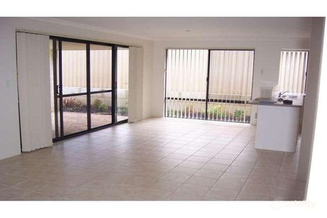 Property photo of 5 Blaxland Road Dalyellup WA 6230