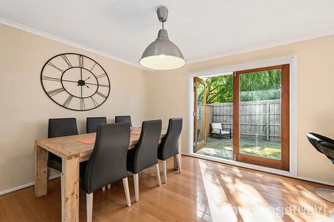 Property photo of 2/33 Lochiel Avenue Edithvale VIC 3196