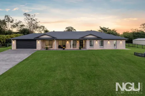 20 Waterfront Dr, Karalee, QLD 4306