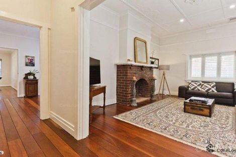 Property photo of 19 Taylor Road Nedlands WA 6009