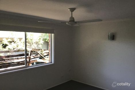 15 Saunders St, Point Vernon, QLD 4655