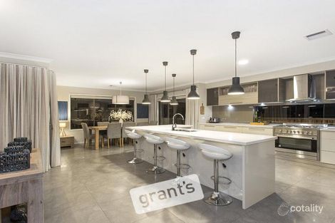 Property photo of 10 Renishaw Drive Officer VIC 3809