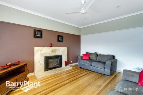 Property photo of 9 Fourth Avenue Rosebud VIC 3939