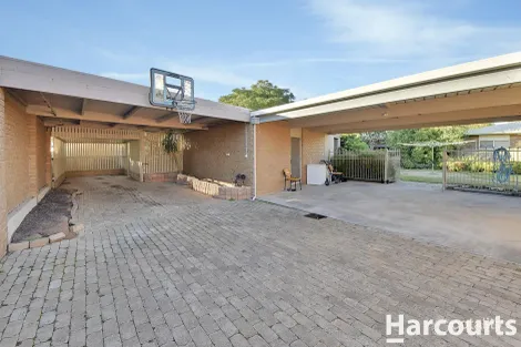 Property photo of 10 Barnes Boulevard Horsham VIC 3400