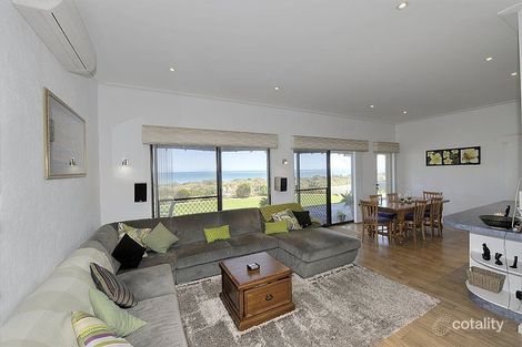 Property photo of 159 Ormsby Terrace Silver Sands WA 6210
