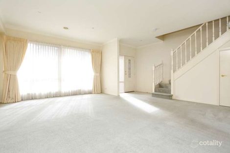 Property photo of 2/1 Ashburn Grove Ashburton VIC 3147