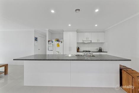 Property photo of 6 Ruby Avenue Koo Wee Rup VIC 3981