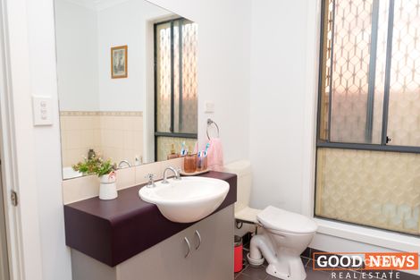 Property photo of 4 Studley Park Way Caroline Springs VIC 3023