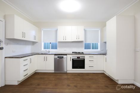 29 Greenacre Rd, West Wollongong, NSW 2500