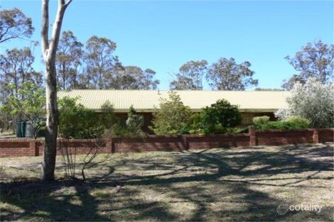 Property photo of 40 Sugarloaf Road Stanthorpe QLD 4380