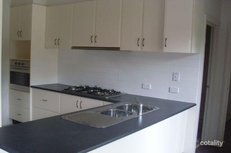 Property photo of 1/23 Illuka Crescent Mount Waverley VIC 3149