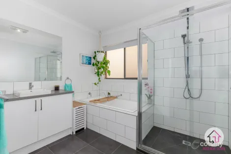 Property photo of 75 Siena Way Wallan VIC 3756