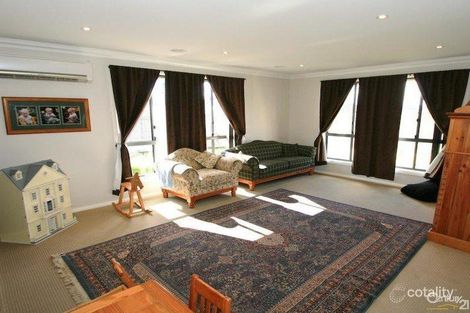 Property photo of 9 Sapphire Street Orange NSW 2800