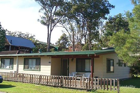 19 Turpentine Ave, Sandy Beach, NSW 2456