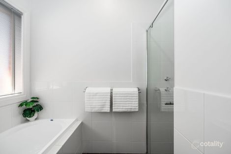 Property photo of 1 Ferguson Court Mount Barker SA 5251