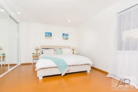 Property photo of 9 Eureka Avenue Kiama Downs NSW 2533