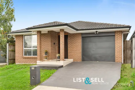 Property photo of 11 Heathfield Avenue Airds NSW 2560