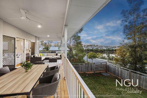 Property photo of 20 Magnetic Way Springfield Lakes QLD 4300