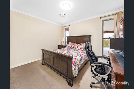 Property photo of 18 Preston Place Cameron Park NSW 2285