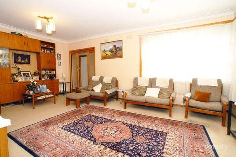 Property photo of 17 Walter Street Noble Park VIC 3174