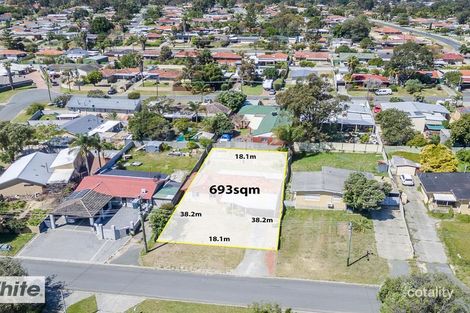 Property photo of 11 Roxwell Way Girrawheen WA 6064