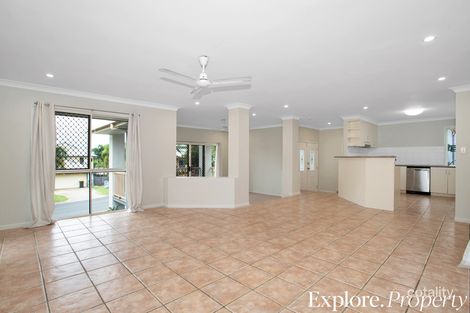 Property photo of 2 Sailaway Drive Eimeo QLD 4740