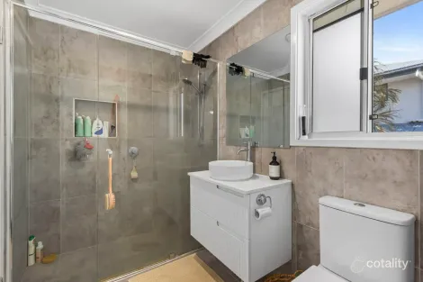 Property photo of 2/2 Zahel Street Carina QLD 4152