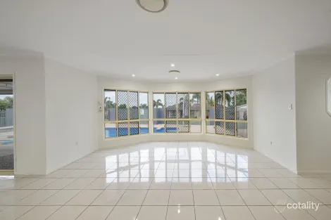 Property photo of 2 Whinners Court Eimeo QLD 4740