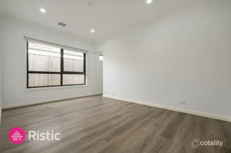 Property photo of 4 Valetta Street Mickleham VIC 3064