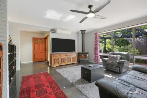 Property photo of 24 Mount Road Mortlake VIC 3272
