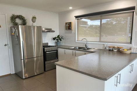 Property photo of 1 Panorama Crescent Marengo VIC 3233