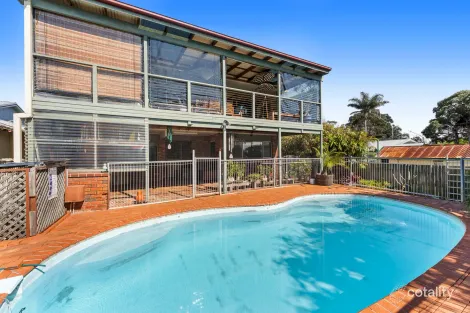 Property photo of 43 Woolana Avenue Budgewoi NSW 2262