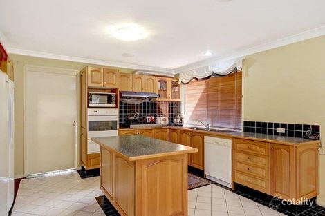 Property photo of 8 Robins Creek Drive Horsley NSW 2530