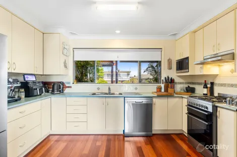 Property photo of 43 Woolana Avenue Budgewoi NSW 2262