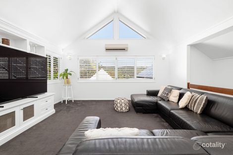 Property photo of 15 Hillside Place The Gap QLD 4061