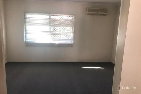 Property photo of 2 Bramston Terrace Herston QLD 4006