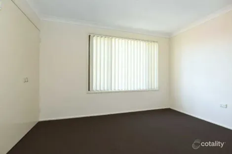 Property photo of 1/23 Damian Crescent Kearneys Spring QLD 4350