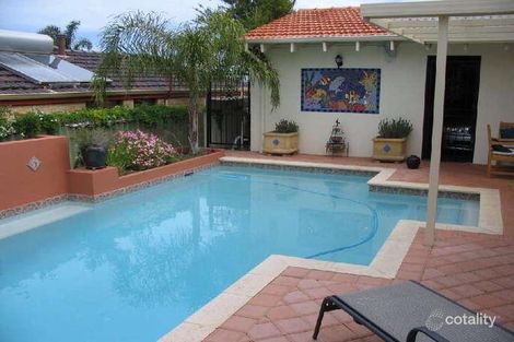 Property photo of 5 Godecke Rise Carine WA 6020
