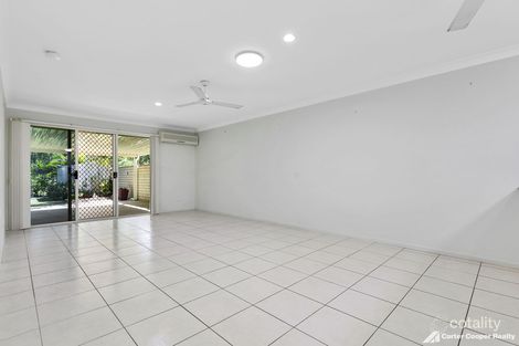 Property photo of 2/207 Pulgul Street Urangan QLD 4655