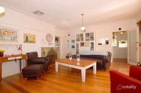 Property photo of 30 Railway Parade Seaford VIC 3198