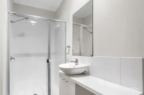 Property photo of 2/193 Melton Road Nundah QLD 4012