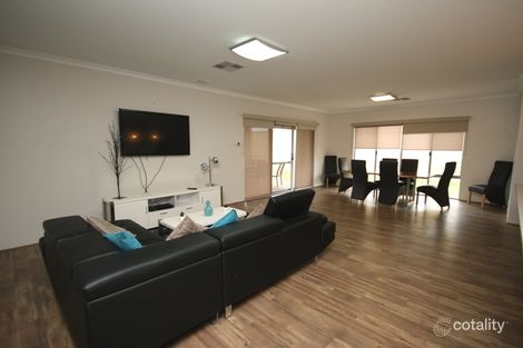 Property photo of 15 Apsley Circle Millbridge WA 6232