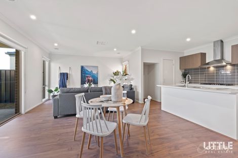 Property photo of 13 Orientation Avenue Tarneit VIC 3029