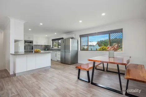 Property photo of 5 Garrard Lane Girards Hill NSW 2480