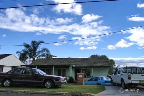 34 Bradman Ave, Warilla, NSW 2528