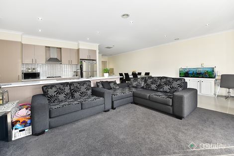 Property photo of 3 Kirkstead Grove Craigieburn VIC 3064