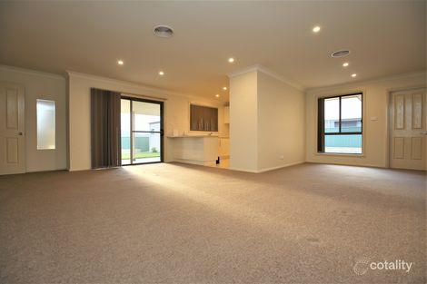 Property photo of 29 Blaxland Drive Llanarth NSW 2795