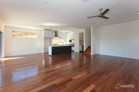 Property photo of 52 Fifth Avenue Balmoral QLD 4171