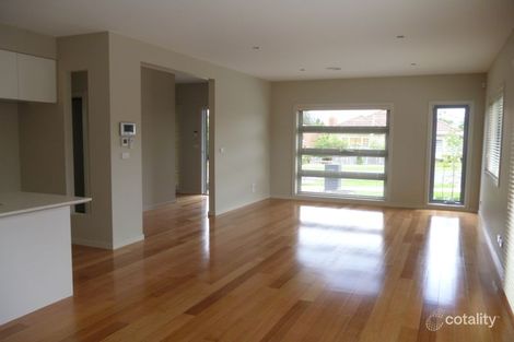 Property photo of 1/42 Cypress Avenue Brooklyn VIC 3012