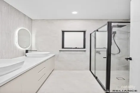 Property photo of 33 Odyssey Drive Diggers Rest VIC 3427